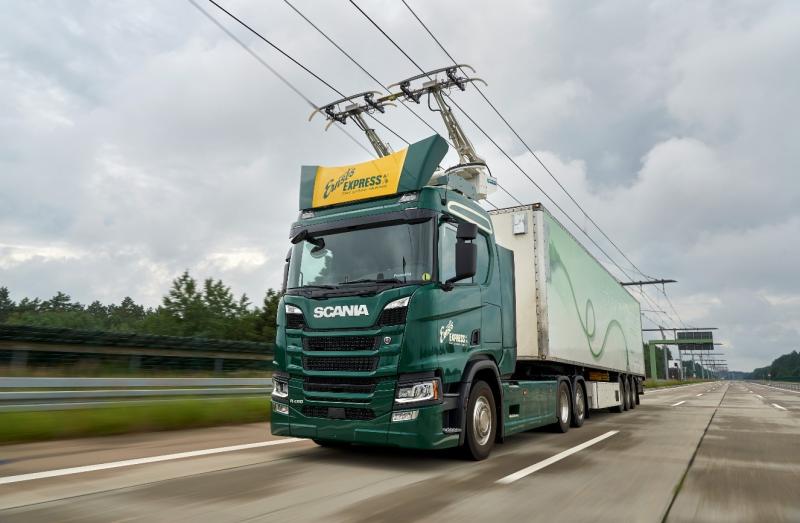 Scania dodá 15 nákladních vozidel pro elektrifikované dálnice