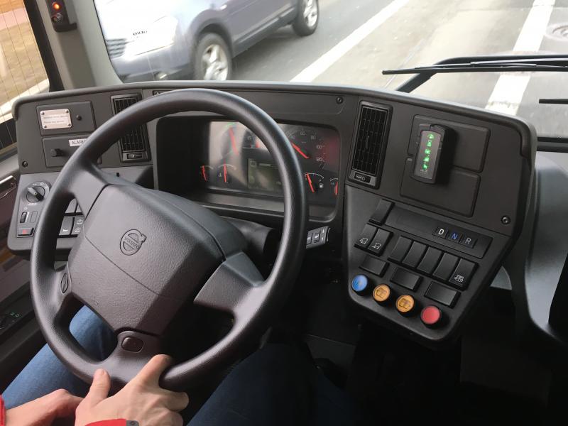 Pražský dopravní podnik otestuje hybridní autobus Volvo