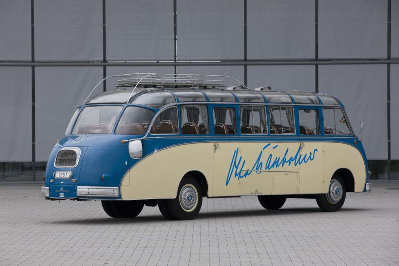 Daimler Buses na 'Retro Classics 2019'
