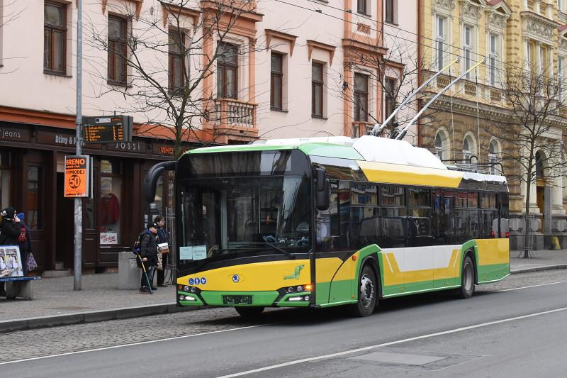 Budapešť, Galati, Vilnius, Zllín či Žilina. Testované trolejbusy v ulicích Plzně.