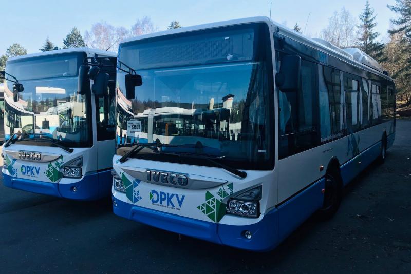 Nové autobusy pro cestující MHD v Karlových Varech  