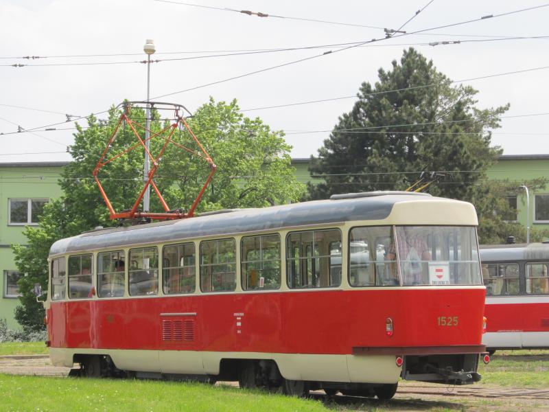 Den otevřených dveří ve vozovně Medlánky