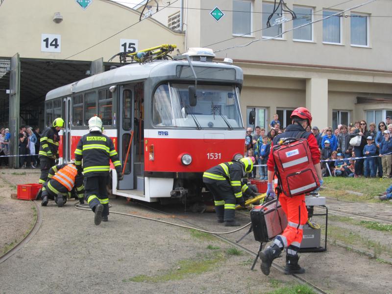 Den otevřených dveří ve vozovně Medlánky