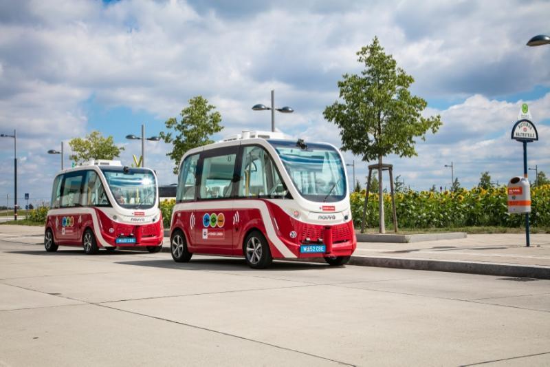 Ve Vídni zahájil provoz minibus bez řidiče