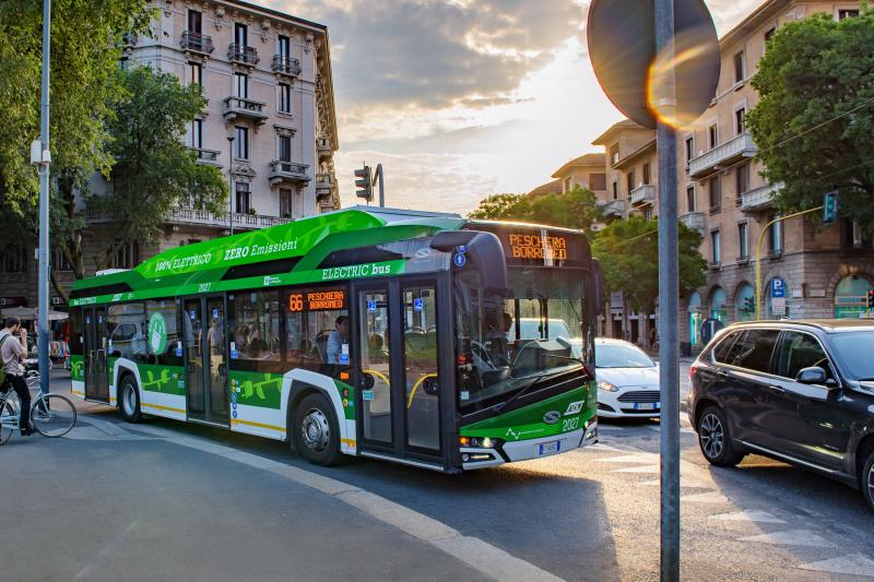 Milán se rozhodl pro až 250 e-busů od Solaris