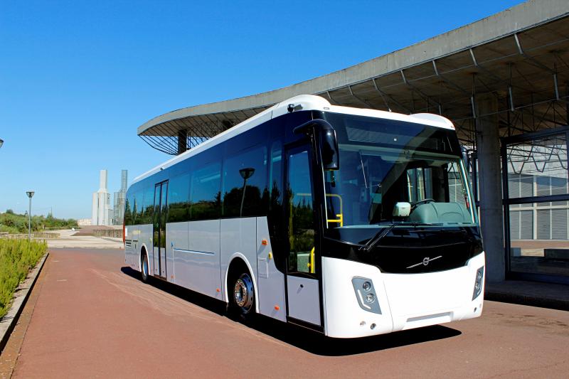 Abu Dhabi objednává dálkové autobusy Volvo