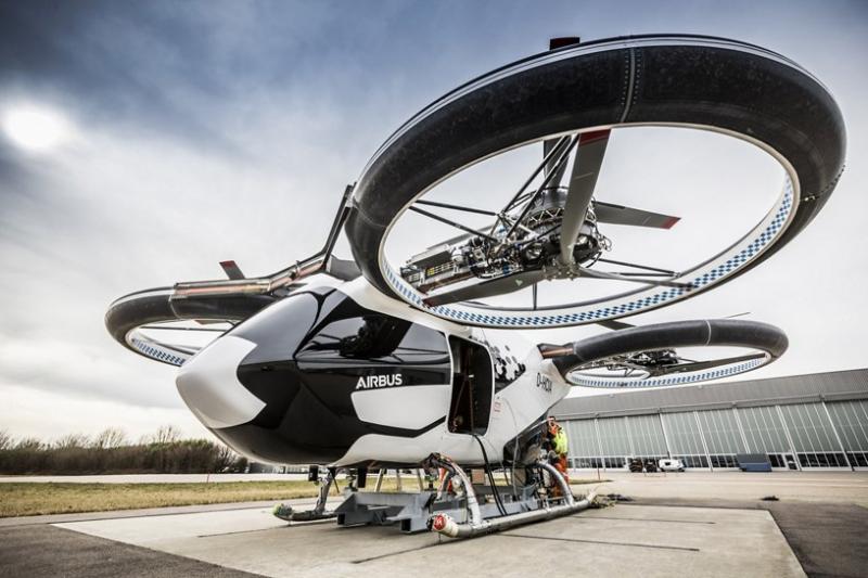 Létající vozidla v městské dopravě, fikce nebo blízká budoucnost?