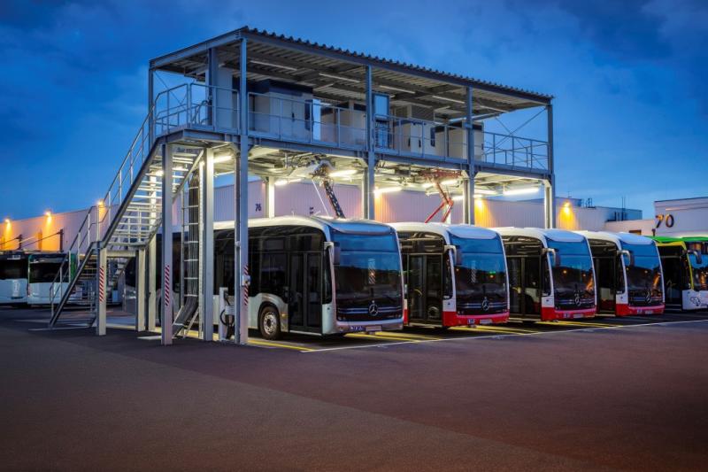 Další krok pro e-mobilitu v Daimler Buses