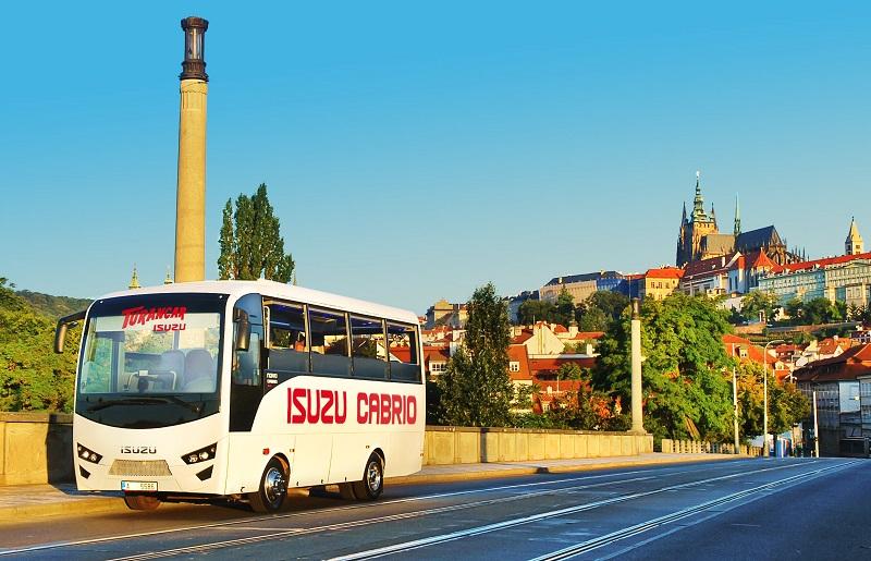 ISUZU přichází s otevřeným autobusem NOVO Cabrio 2019