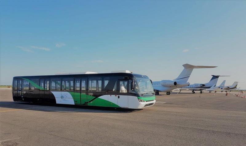 Nový solární systém pro letištní autobusy 
