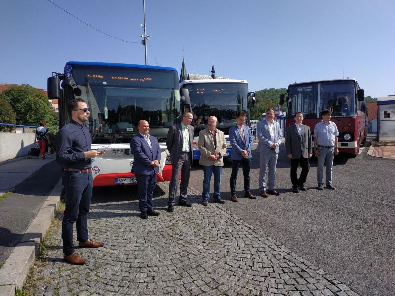 Další část Středočeského kraje se připojí k Pražské integrované dopravě