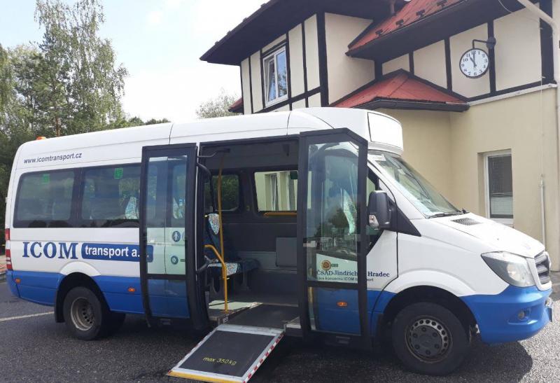 První školní den vyjede v Třeboni minibus Sprinter