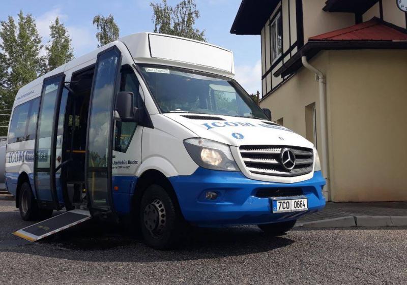 První školní den vyjede v Třeboni minibus Sprinter