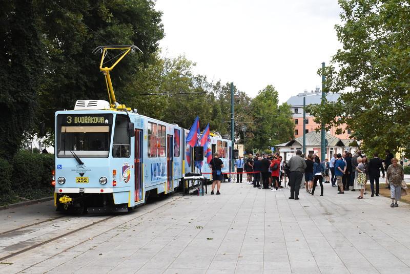 Darujte naději s pomocí plzeňské tramvaje