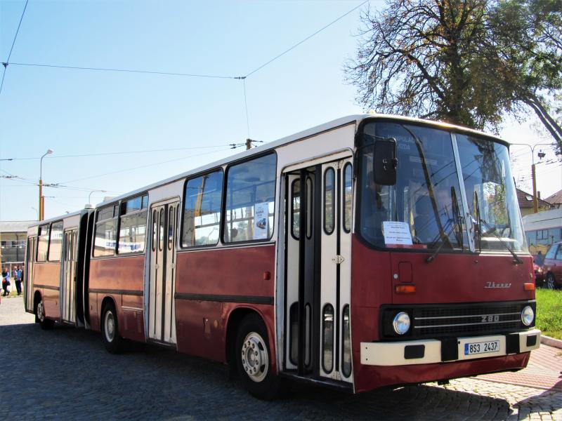 Jihlavané minulou neděli vyzkoušeli nový trolejbus Škoda 32 Tr