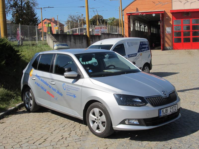 Jihlavané minulou neděli vyzkoušeli nový trolejbus Škoda 32 Tr