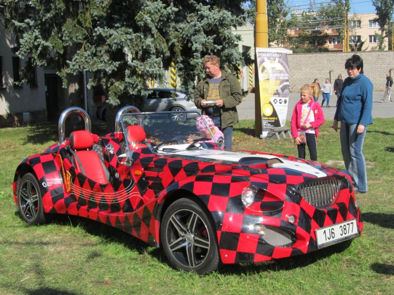 Jihlavané minulou neděli vyzkoušeli nový trolejbus Škoda 32 Tr