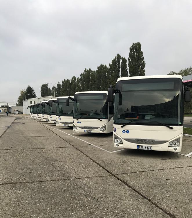 FTL převzalo nové příměstské autobusy IVECO Crossway Low Entry