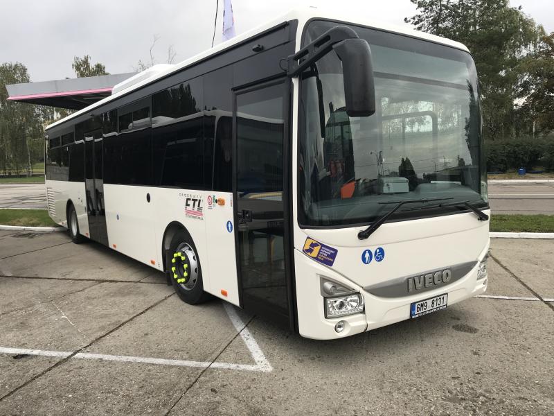 FTL převzalo nové příměstské autobusy IVECO Crossway Low Entry