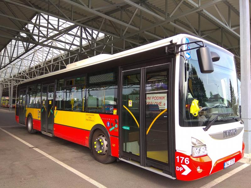 V Hradci jezdí desítka nových autobusů a budou další