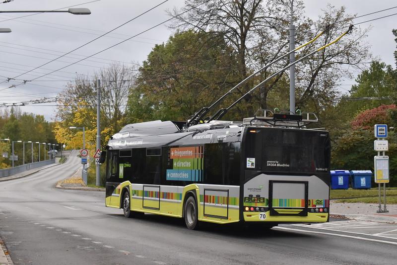 Kluž, Limoges, Pardubice, Riga, Saint-Étienne či Teplice. Testované trolejbusy v ulicích Plzně