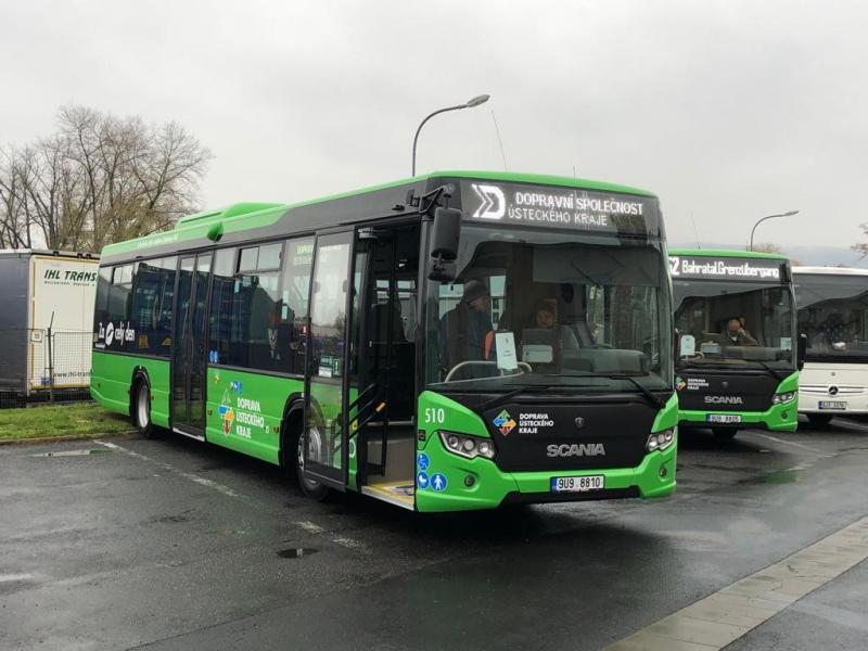 Dopravní společnost Ústeckého kraje převzala autobusy Scania