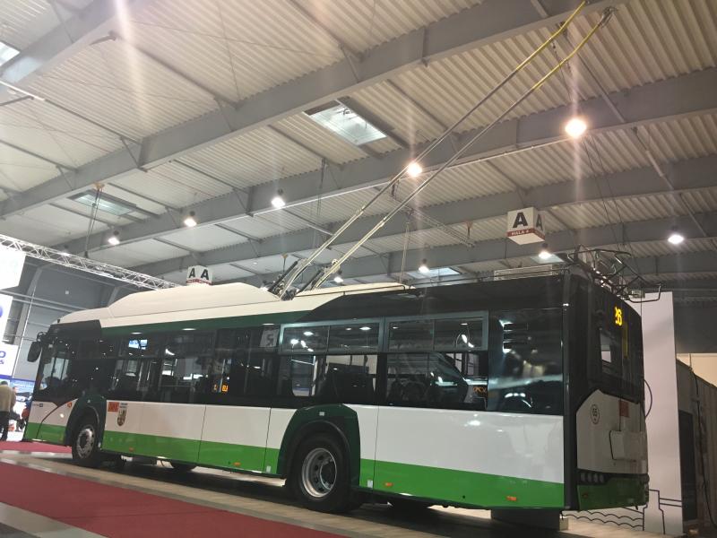 Škoda Electric na veletrhu s bateriovým trolejbusem pro Plzeň
