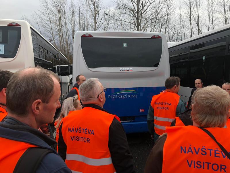 Arriva a Iveco ukázaly řidičům, jak se vyrábí autobusy pro Plzeňský kraj