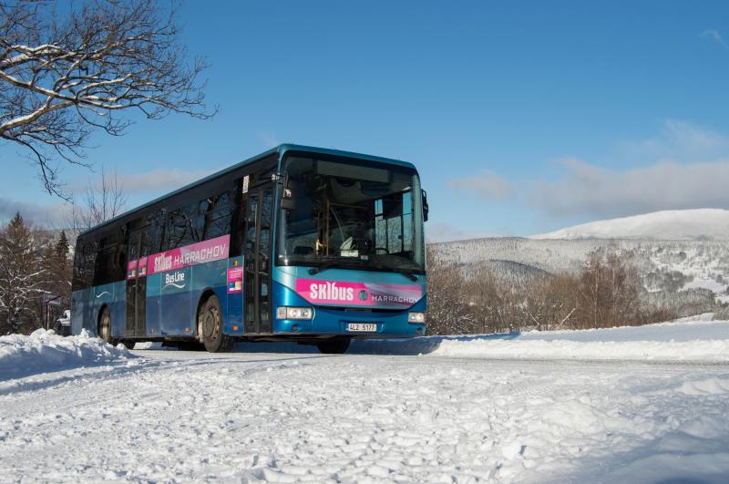 V období kolem Vánoc startují skibusy