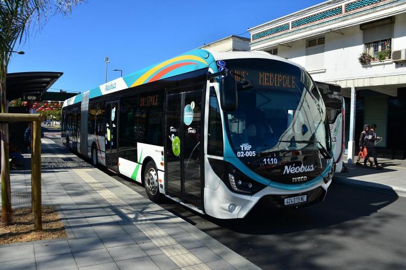 IVECO BUS přivezlo 22 autobusů Crealis do Nové Kaledonie
