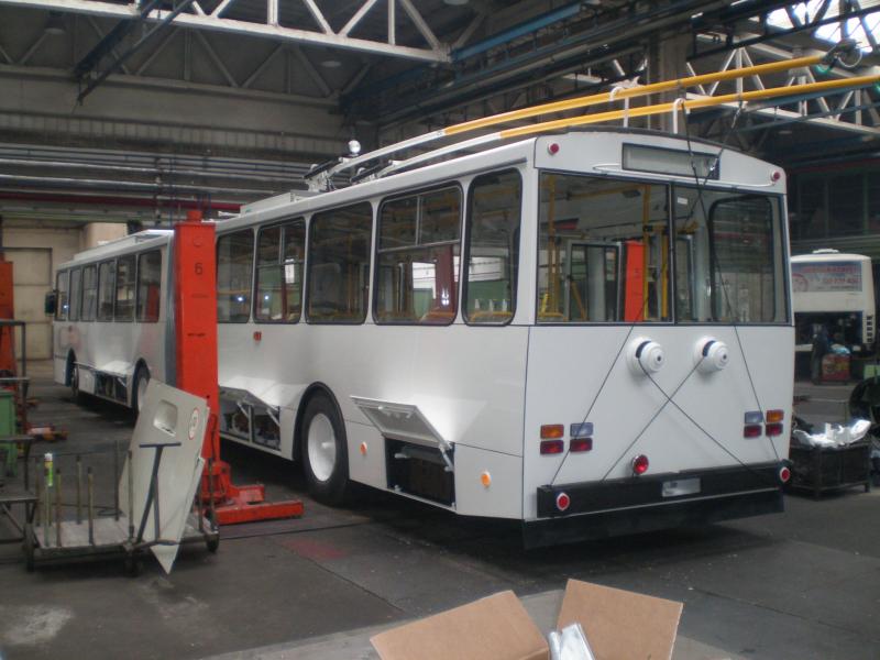 V Chomutově a Jirkově se pochlubili novým historickým trolejbusem