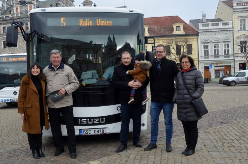 OAD Kolín představila v Kolíně na náměstí nové autobusy