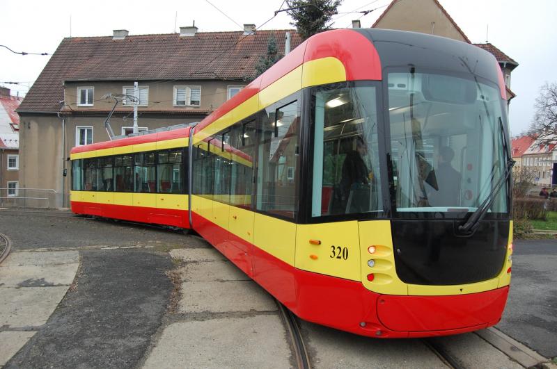 Nové autobusy a tramvaje míří do Mostu a Litvínova