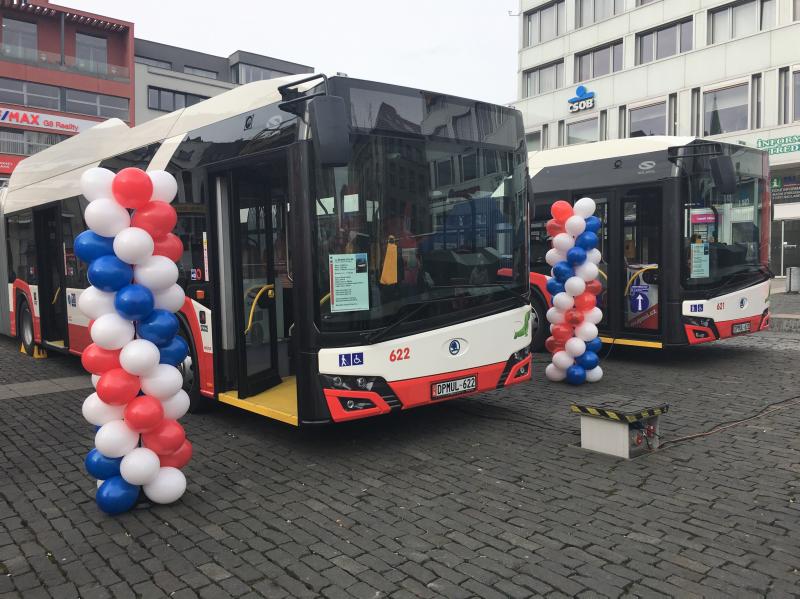 Slavnostní představení nových vozidel v Ústí nad Labem