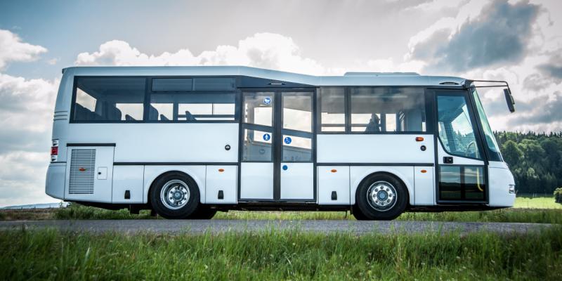 DPP uzavřel rámcové dohody na nákup nových midibusů se SOR a Solaris