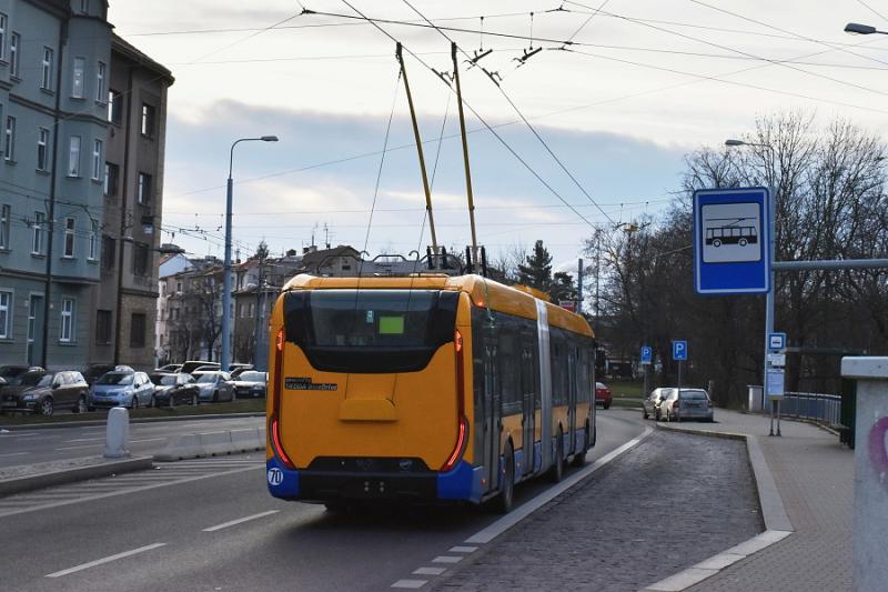 Nový trolejbus Škoda 35 Tr