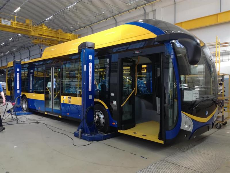 Do Teplic přijíždějí nové trolejbusy Škoda 32 Tr