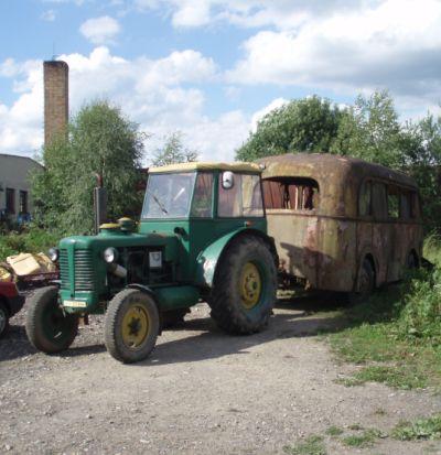 Od prvního autobusového veterána k Muzeu velkých volantů