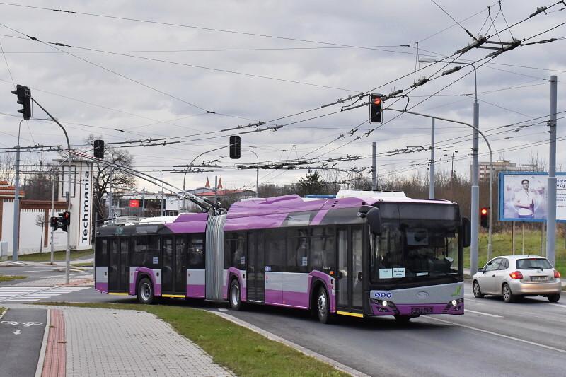 Brašov, Mariánské Lázně, Plzeň, Teplice, Ústí nad Labem, Zlín či Žilina. Testované trolejbusy v ulicích Plzně.