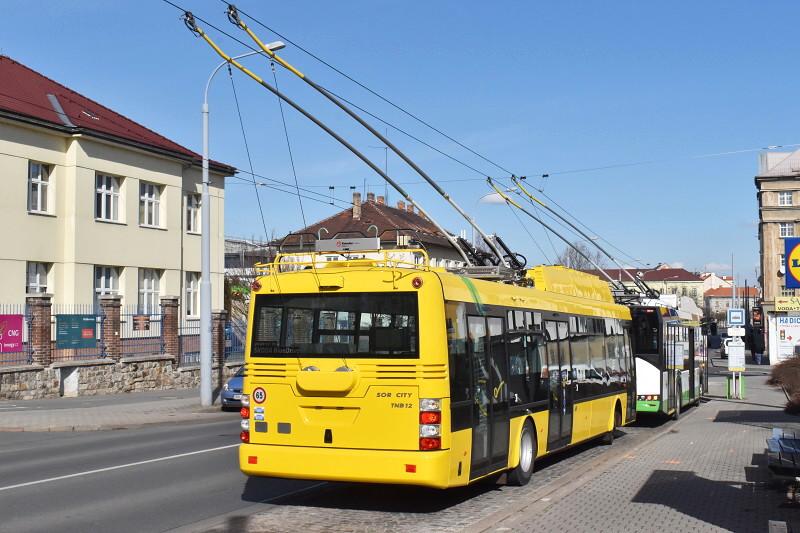 Brašov, Mariánské Lázně, Plzeň, Teplice, Ústí nad Labem, Zlín či Žilina. Testované trolejbusy v ulicích Plzně.