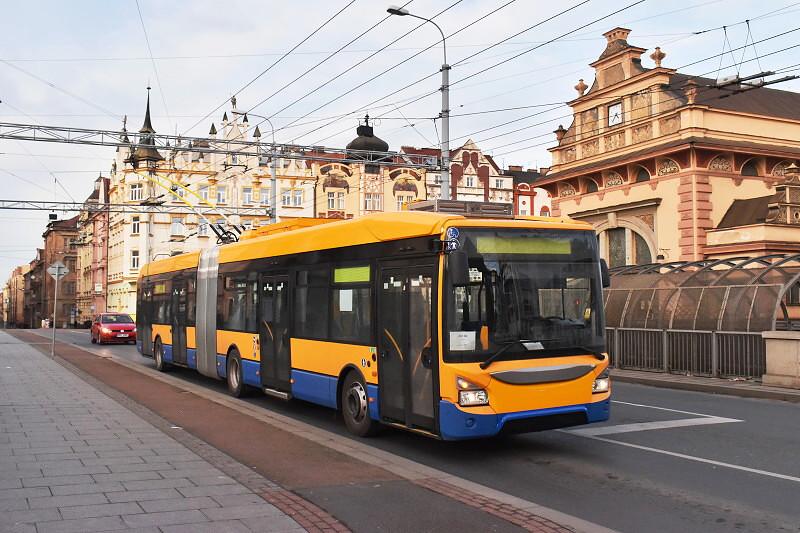 Brašov, Mariánské Lázně, Plzeň, Teplice, Ústí nad Labem, Zlín či Žilina. Testované trolejbusy v ulicích Plzně.