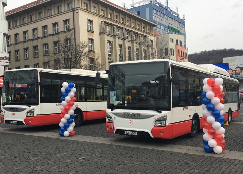 Po Ústí nad Labem stačí k cestování městskou dopravou karta