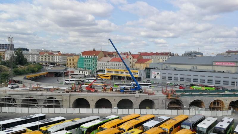 Negrelliho viadukt v Praze je od 1. června znovu v provozu-video z jízdy 29. května 