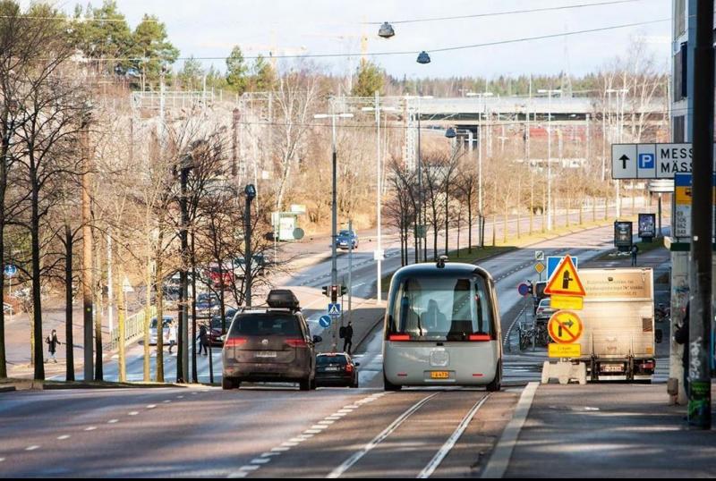 Robotické autobusy vyrazí do ulic pěti měst