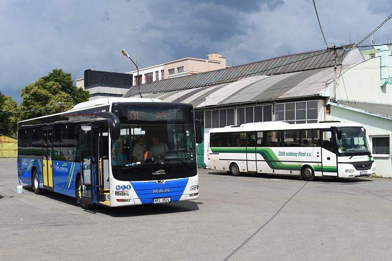 Fotonávrat ke změně krajského dopravce v Plzeňském kraji