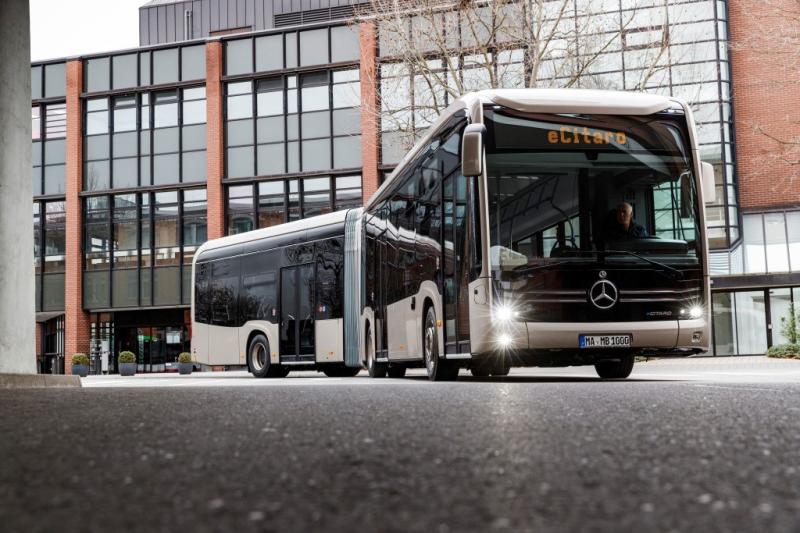 Mercedes uvádí kloubový ebus eCitaro G