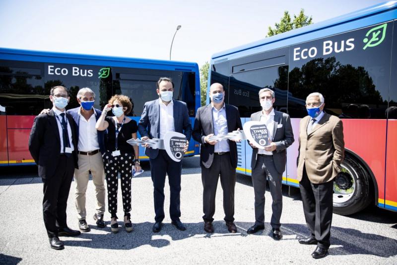 100 autobusů Iveco Crossway pro Cotral v Itálii