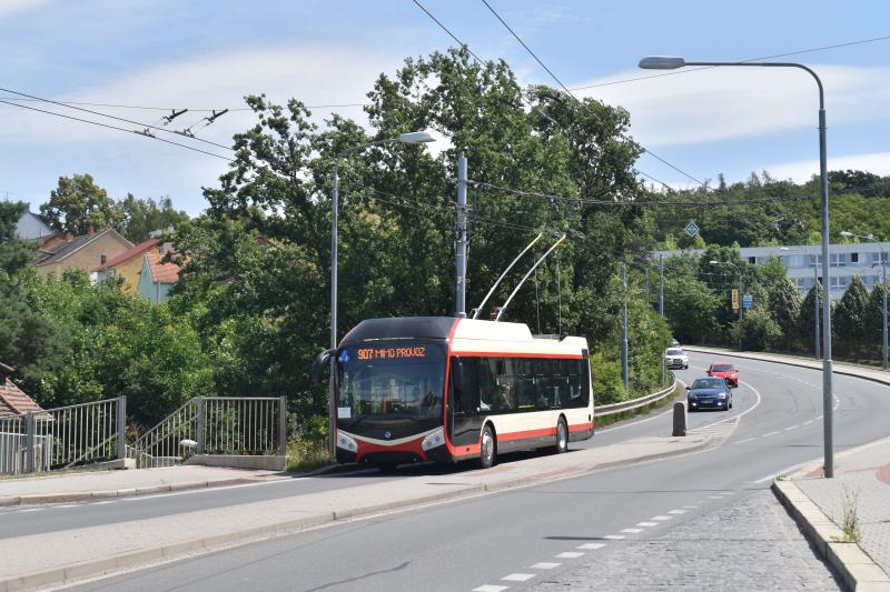 Na autobusových i trolejbusových linkách v Jihlavě vyjedou brzy nová vozidla