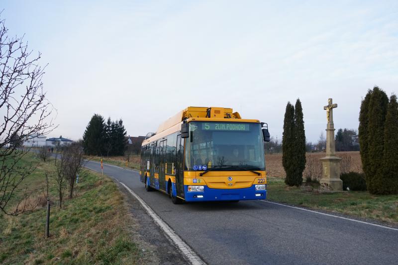 Bateriové trolejbusy mají za sebou ve Zlíně-Kostelci a Štípě rok provozu