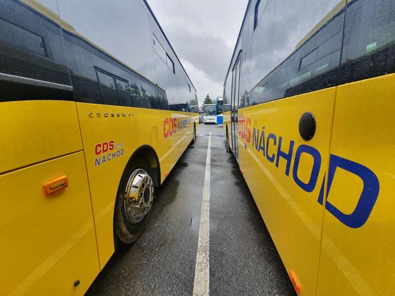 CDS Náchod převzala nové autobusy IVECO
